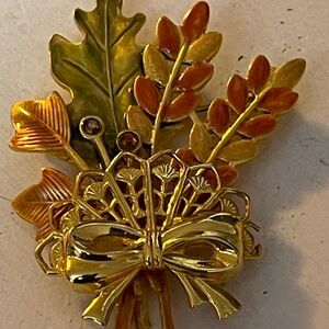 Kenneth Cole signed fall color leaves brooch with Rhine stones.